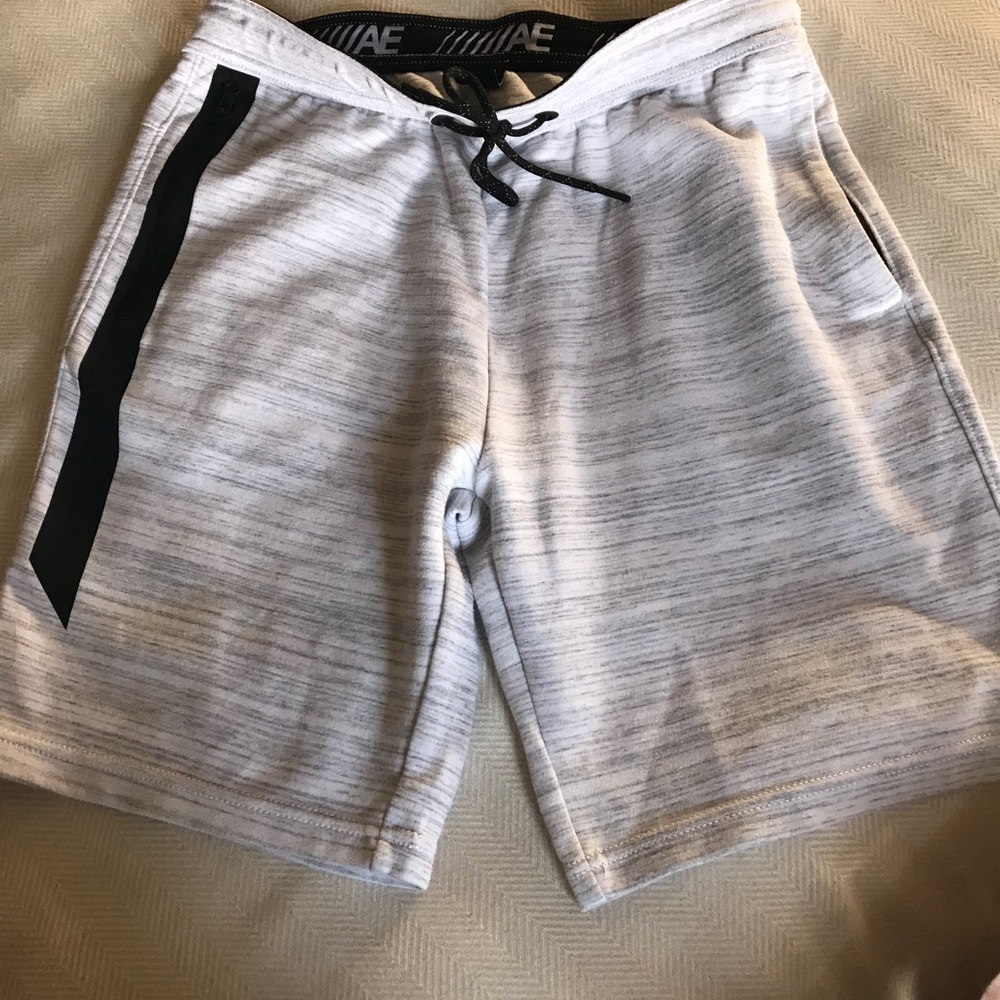 Men’s American eagle flex shorts
